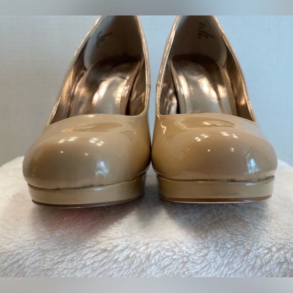 NIB Sz 8.5 - Madden Girl Fastenn Nude Patent Ultra High Stiletto Heeled Pumps - Picture 7 of 16